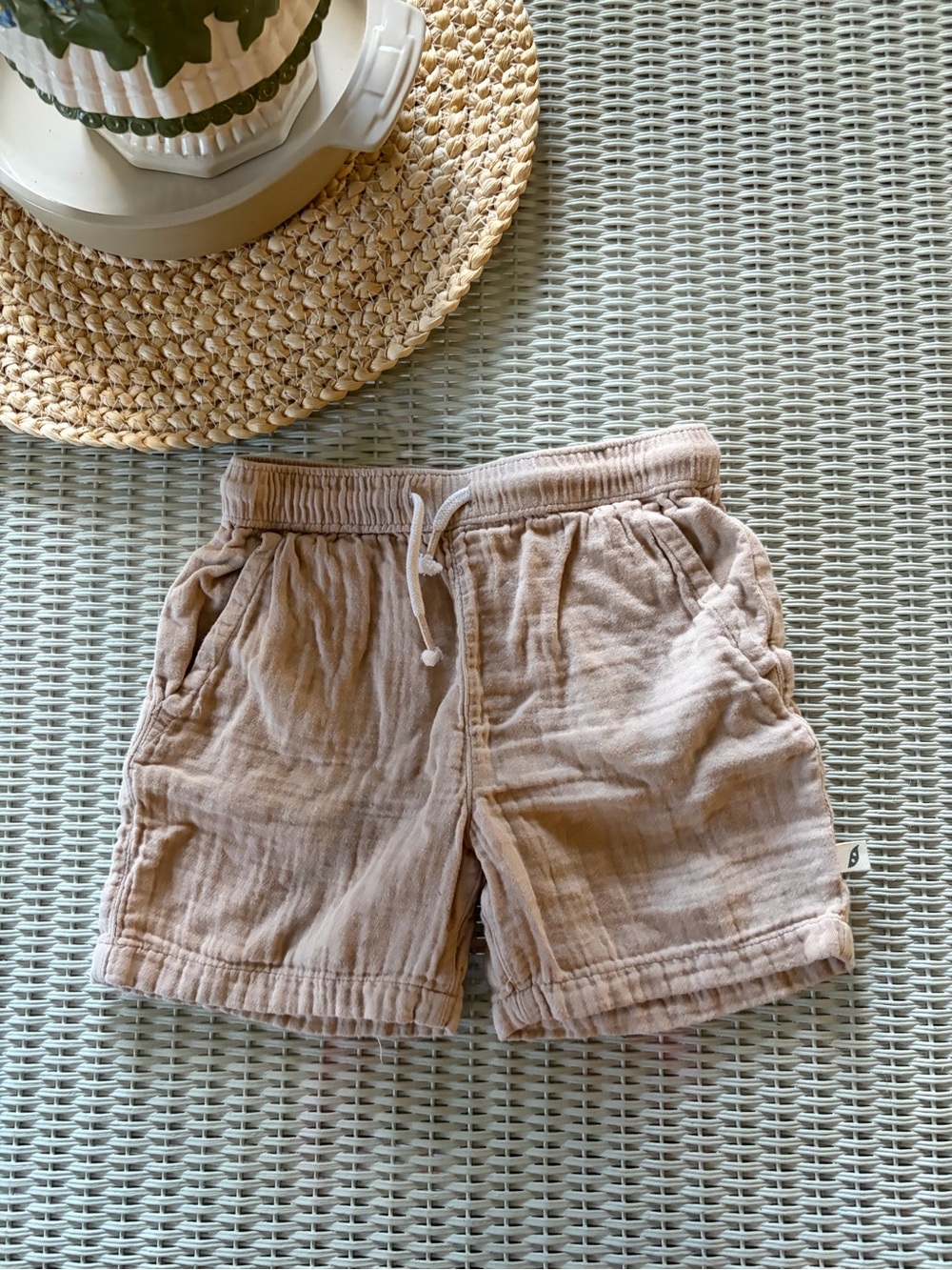 Kids Lightweight Pull-On Shorts in Light Beige